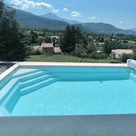 Ecrin Du Brusquet - Moderne Avec Piscine Et Vue Sur Les Montagnes Le Brusquet